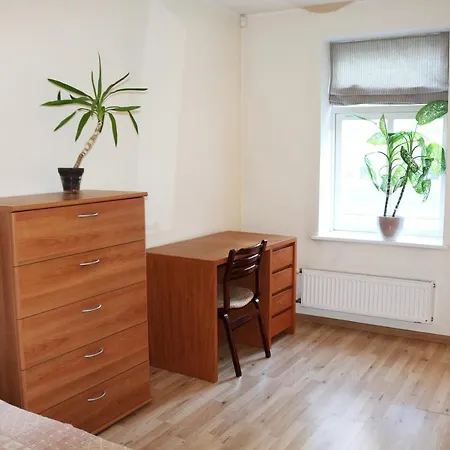 Apartment Cozy 2 Level Near Old Town Free Parking